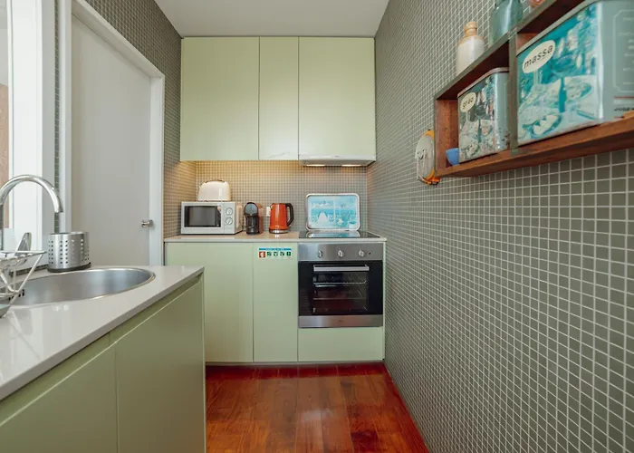 Downtown Bolhao By Hosty *