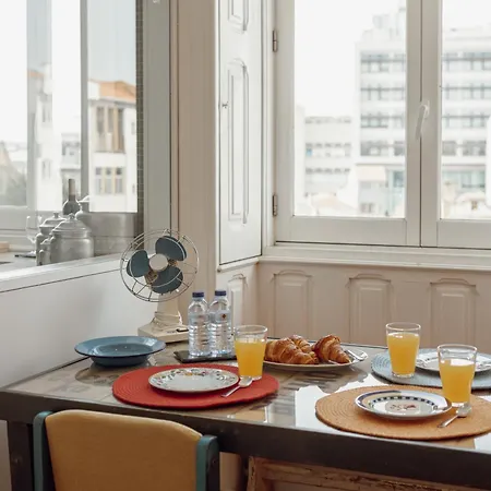 Downtown Bolhao By Hosty 波尔图