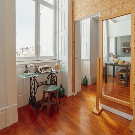 Downtown Bolhao By Hosty * 波尔图